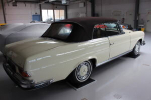 Old Mercedes-Benz Cabriolet in der Kfz-Sachverständigenbüro Rhein-Neckar, Classic Car Bewertung, Oldtimer Gutachten, Fahrzeugbewertung, Mercedes Cabriolet.